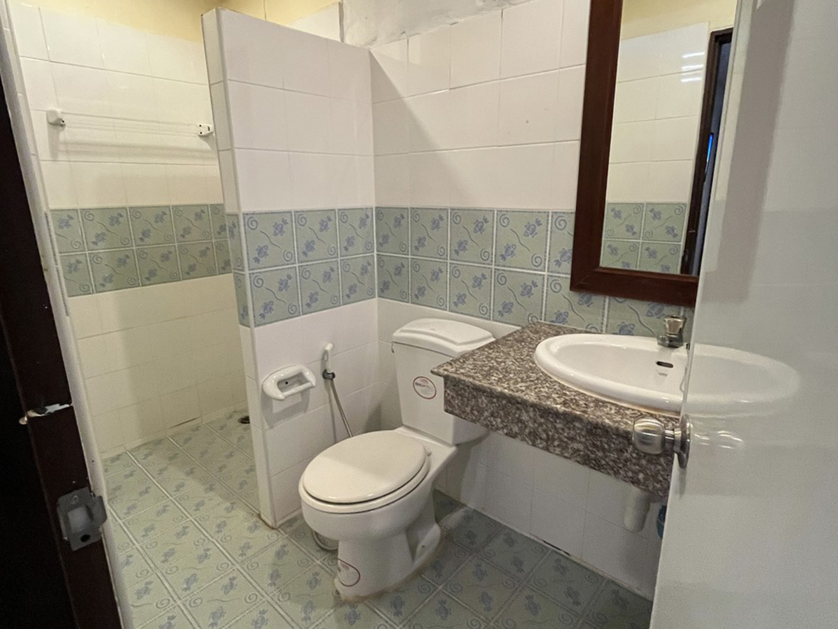 superior-with-balcony-15