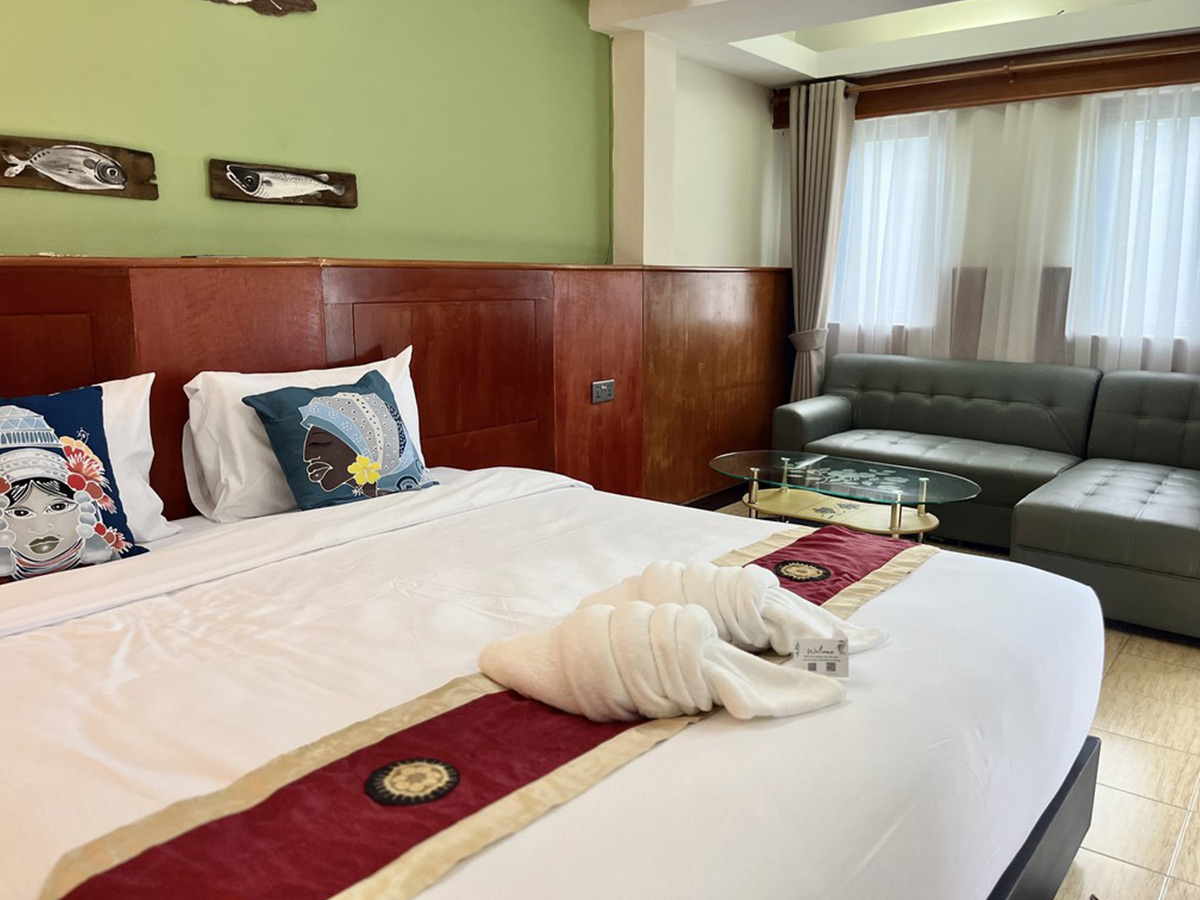 superior-with-balcony-6